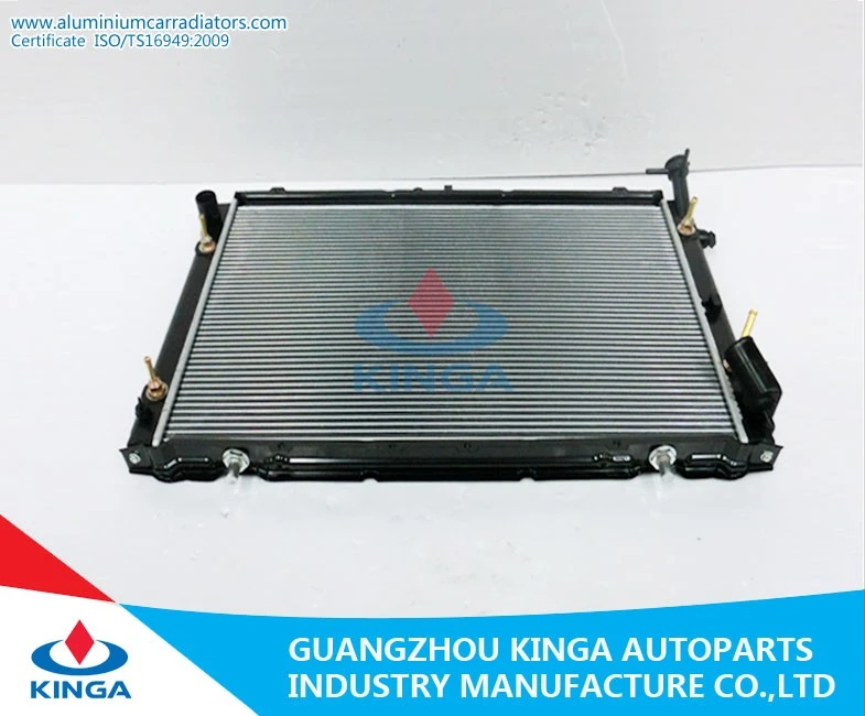Aluminum Core Plastic Tank Auto Radiator For Nissan Petrol Y60 OEM 21460-1y060
